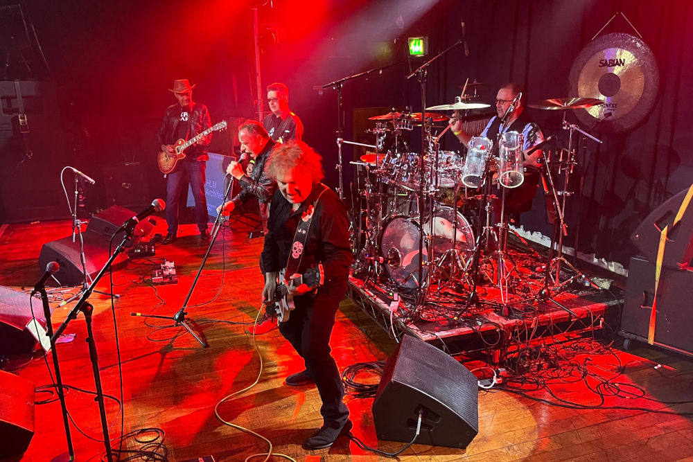 Top Fundraiser 2025 - Zero Charm (the Keller band)